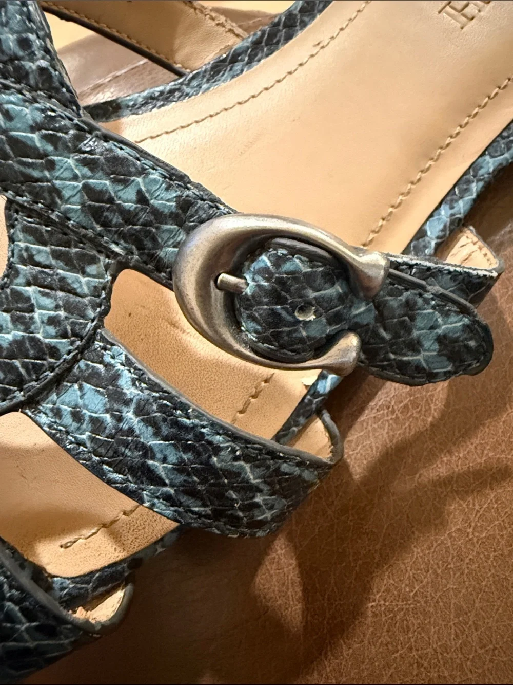 Coach Women's Kennedy Flat Sandals